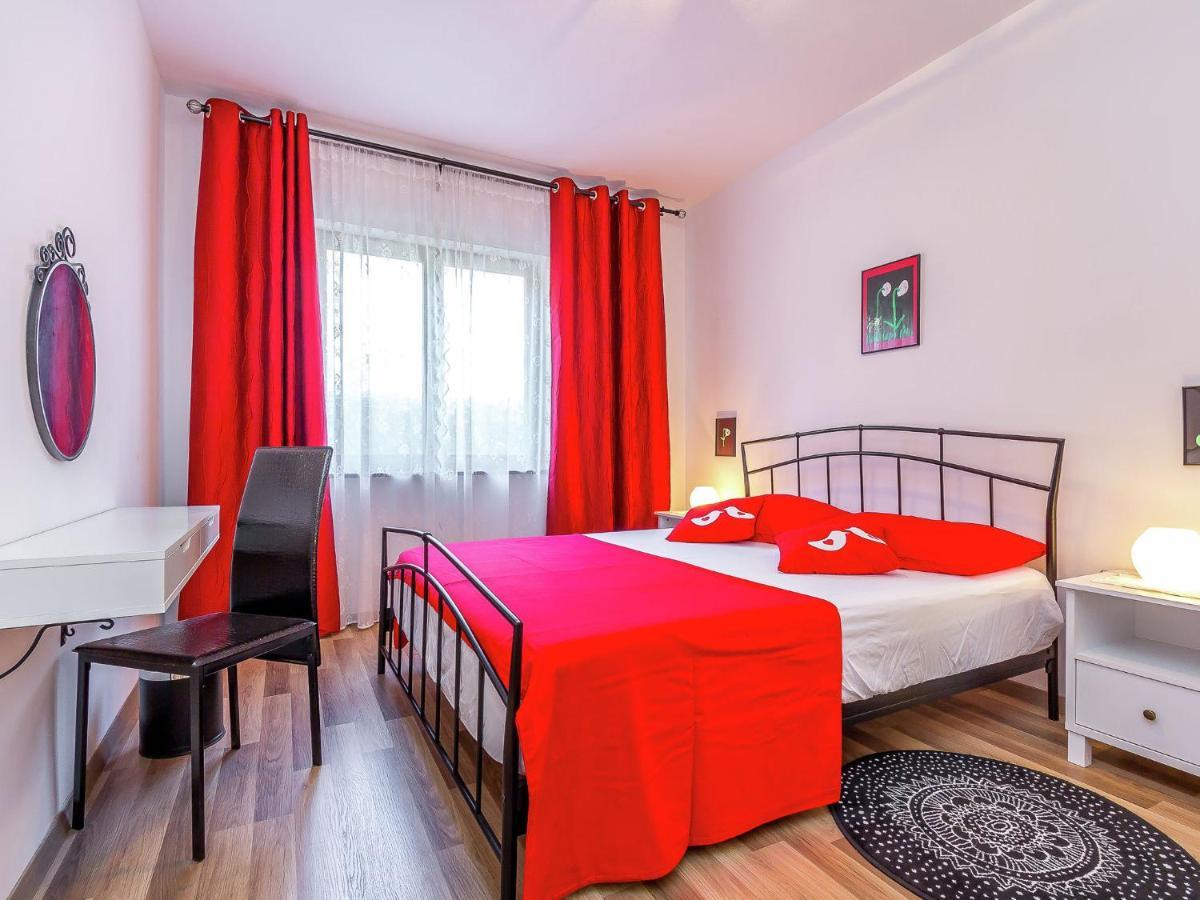 Appartement Modern In With Balcony *